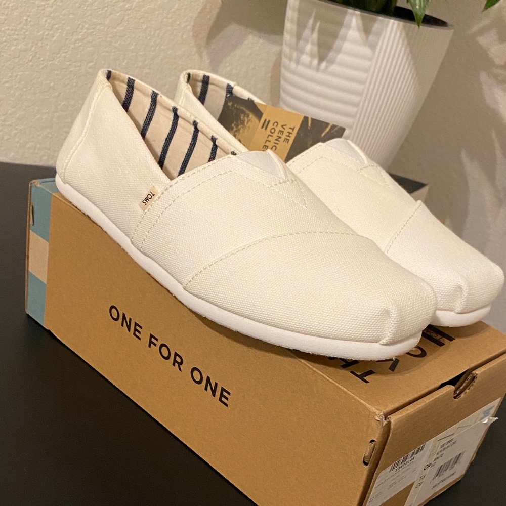 TOMS Classic White Slip-Ons - Picture 4 of 11